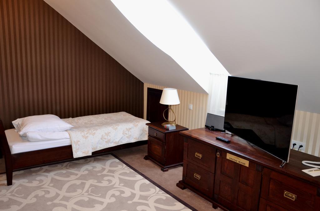 Hotel Nowodworski レグニツァ 部屋 写真