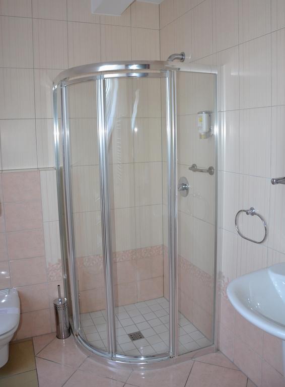 Hotel Nowodworski レグニツァ 部屋 写真