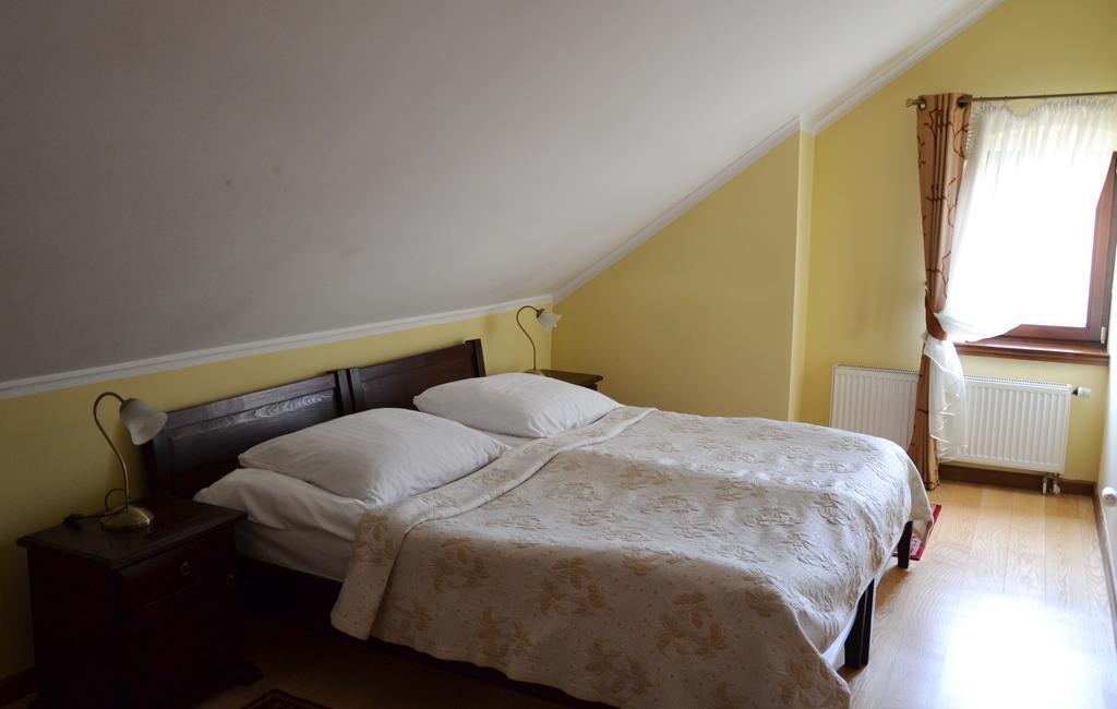 Hotel Nowodworski レグニツァ エクステリア 写真